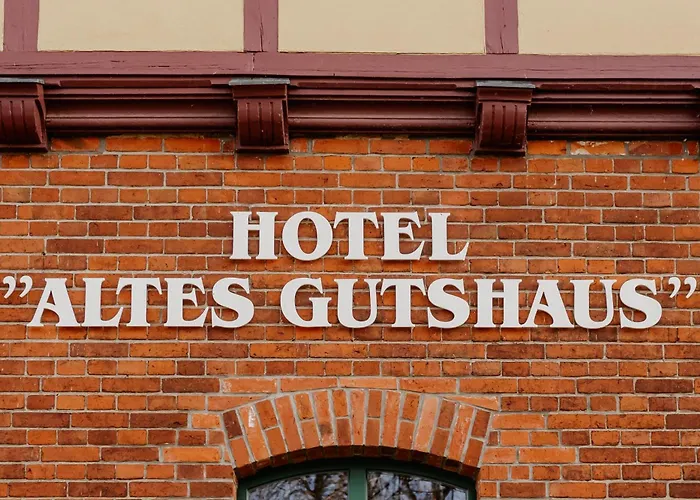 Altes Gutshaus Hotel Klink